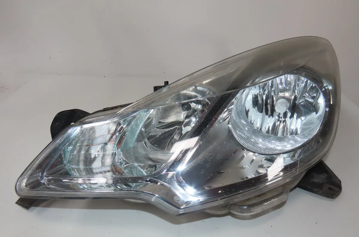 Phare gauche Citroen DS3 (SA_) 1.6 hdi 90 (2009-2015) 3 portes occasion