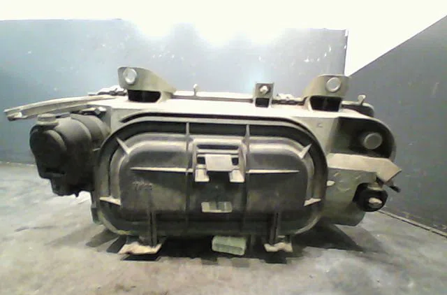 Phare gauche Citroën EVASION Monospace (22, U6) 2.0 hdi (1999-2002) occasion
