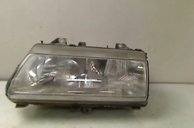 Phare gauche Citroen EVASION Monospace (22, U6) 2.1 td (1996-2002) occasion