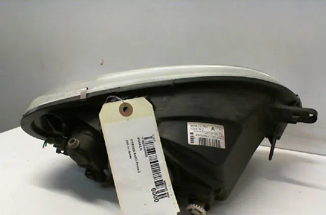 Phare gauche CITROEN SAXO occasion
