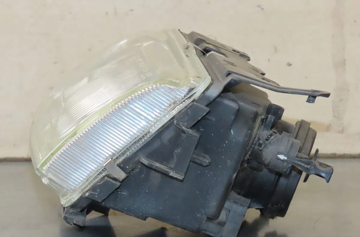 Phare gauche Citroen SAXO (S0, S1) 1.1 x, sx (1996-2003) 5 portes occasion