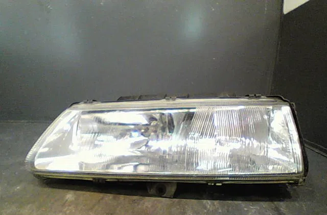 Phare gauche Citroën XANTIA (X1_, X2_) 1.8 i (1997-2003) occasion