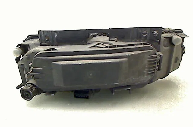 Phare gauche Citroen XANTIA (X1_, X2_) 1.9 d (1994-1998) occasion