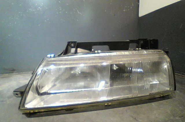 Phare gauche CITROEN XM Phase 1 07-1989--06-1994 occasion