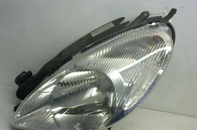 Phare gauche Citroën XSARA PICASSO (N68) 1.8 16v (2000-2005) occasion