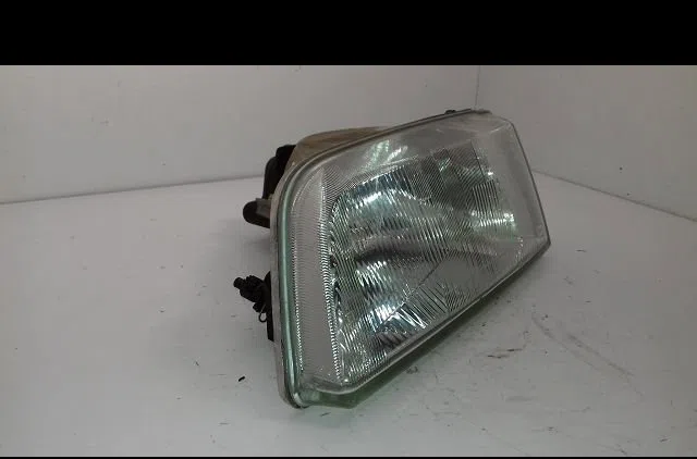 Phare gauche Citroën ZX (N2) 1.4 i (1991-1997) 5 portes occasion