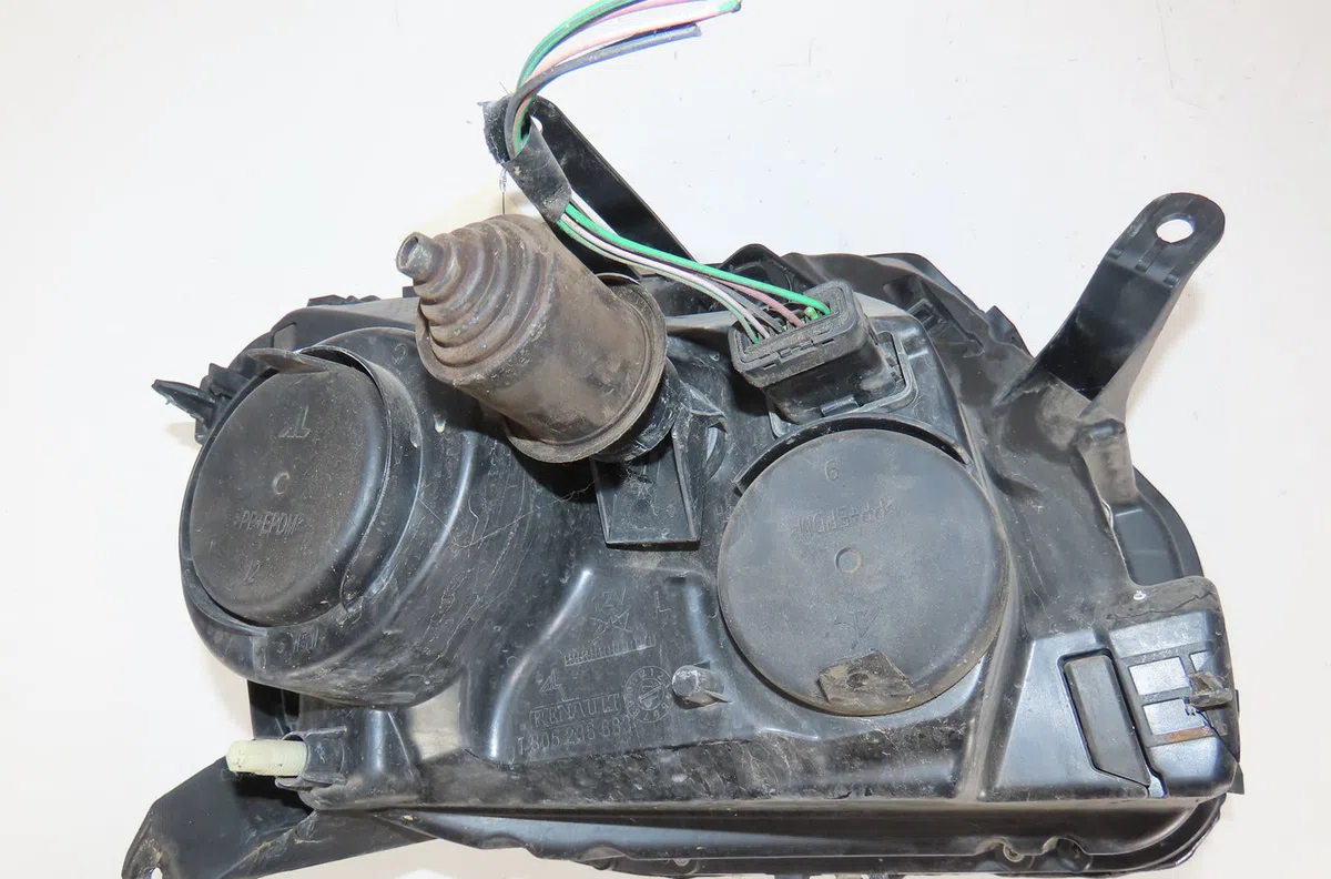 Phare gauche Dacia DUSTER (HS_) 1.5 dci (hsmc) (2010-2018) occasion