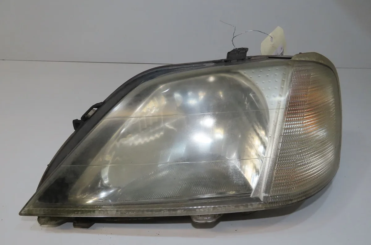 Phare gauche Dacia LOGAN (LS_) 1.6 (lsob, lsod, lsof, lsoh) (2004) occasion