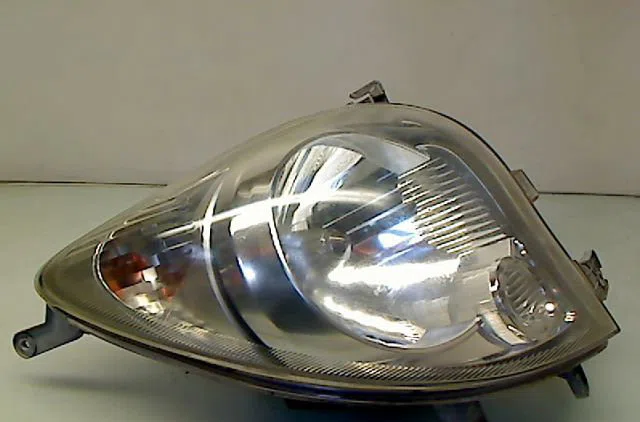 Phare gauche Daihatsu CUORE VII (L275_, L285_, L276_) 1.0 (2007) occasion