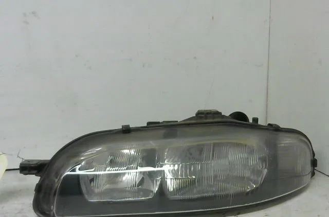Phare gauche Fiat BRAVA (182_) 1.6 16v (182.bb) (1996-2001) occasion