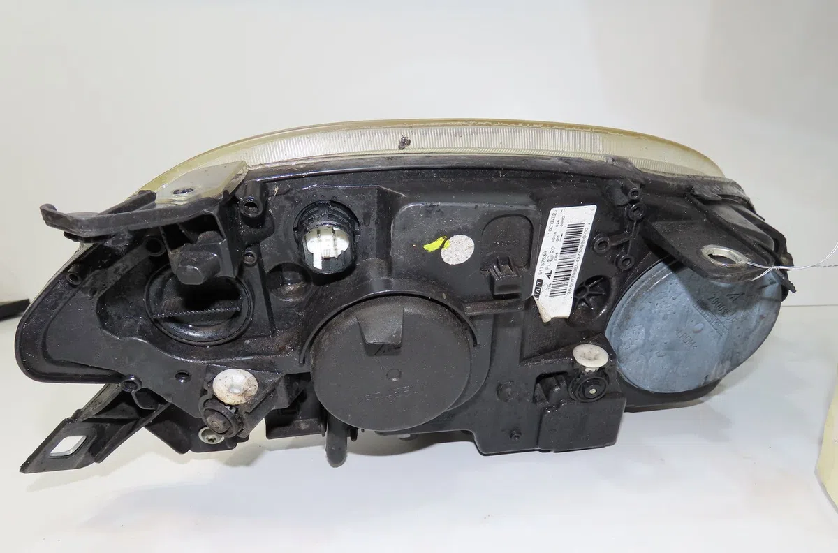 Phare gauche Fiat BRAVO II (198_) 1.6 d multijet (198axh1b) (2007-2014) 5 portes occasion
