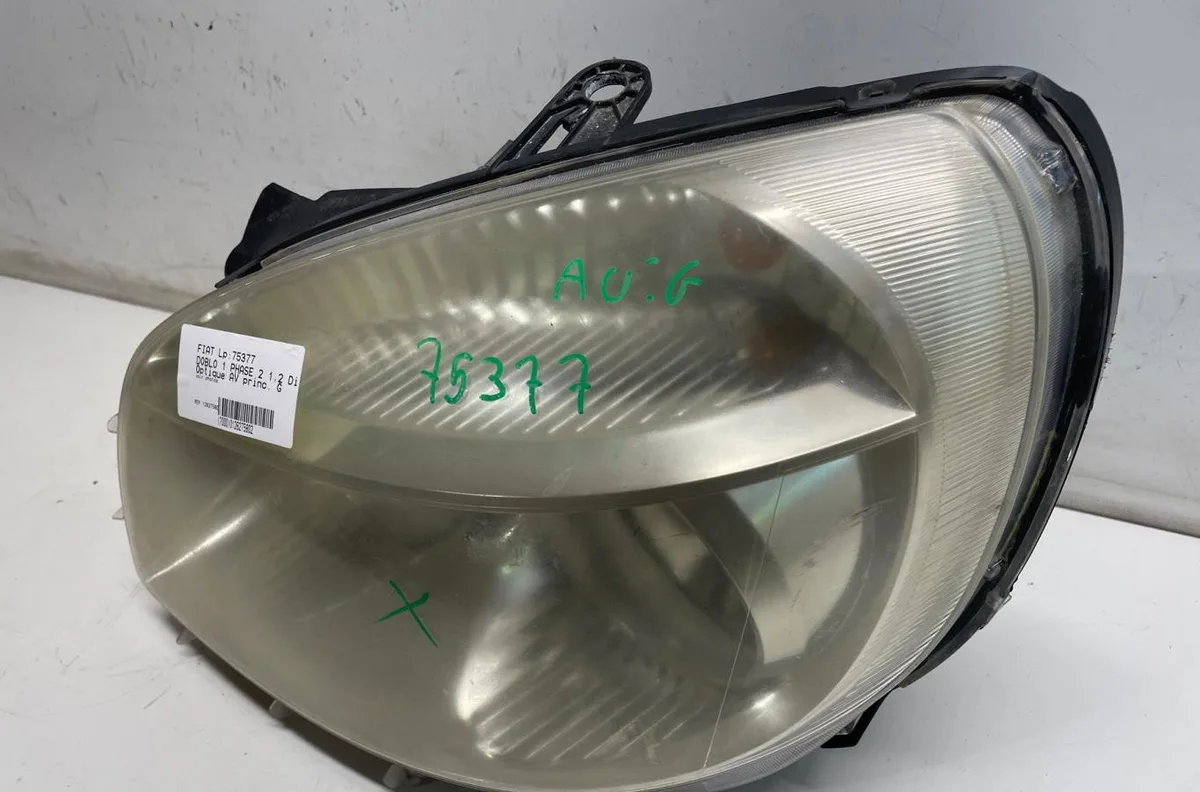 Phare gauche Fiat DOBLO Camionnette-Monospace (223_) 1.3 d multijet (2005-2010) occasion