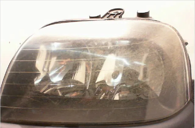 Phare gauche Fiat DOBLO Monospace (119_, 223_) 1.2 (223axa1a) (2001) occasion