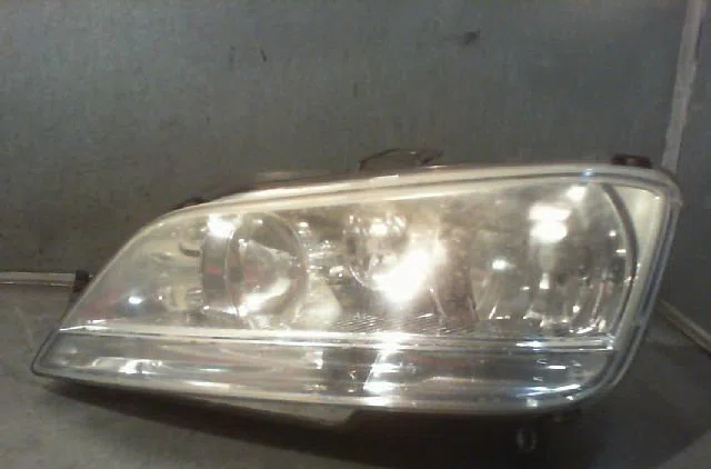 Phare gauche FIAT IDEA 2006 occasion