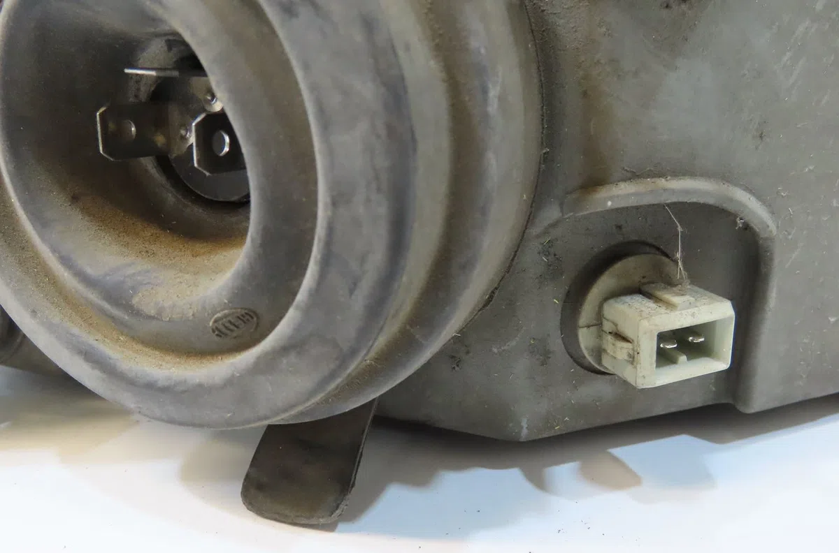 Phare gauche Fiat PUNTO (176_) 1.7 d (1994-1997) occasion