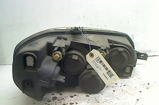 Phare gauche Fiat PUNTO (188_) 1.2 60 (188.030, .050, .130, .150, .230, .250) (1999-2010) occasion