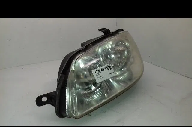 Phare gauche Fiat PUNTO (188_) 1.2 natural power (188bxa1a) (2004-2006) occasion