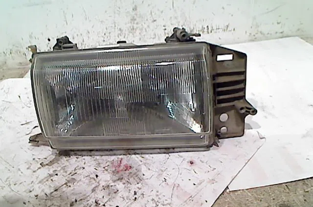 Phare gauche FIAT TIPO 1995 occasion