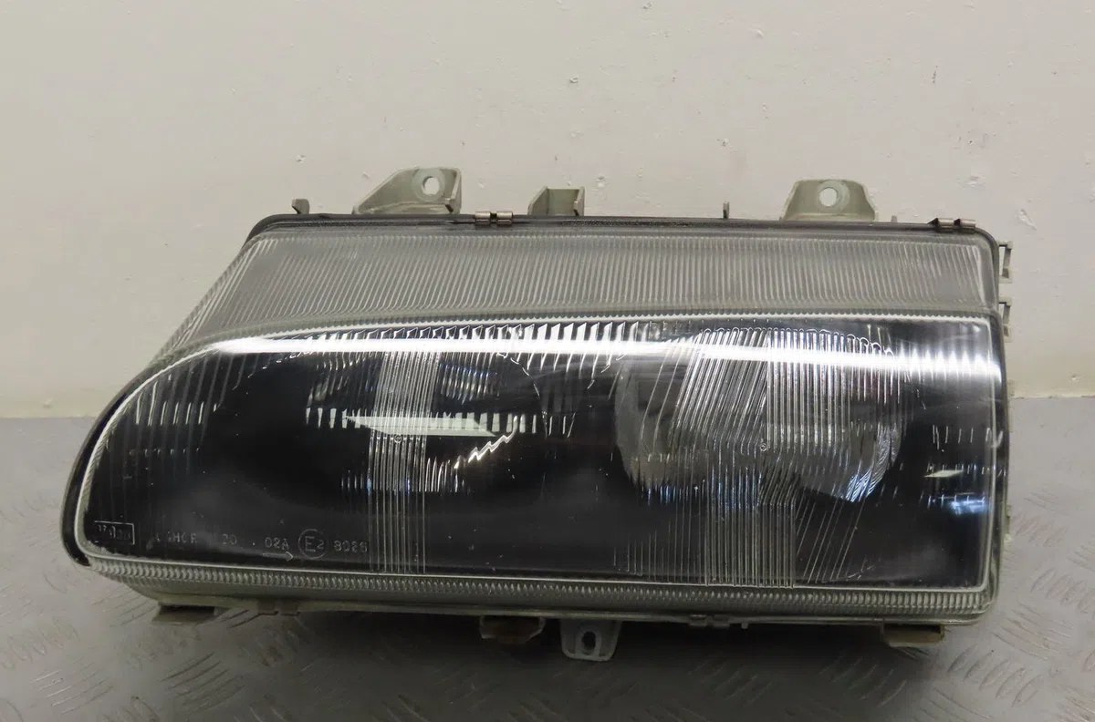 Phare gauche Fiat ULYSSE (220_) 2.0 16v (220aq5) (2000-2002) occasion