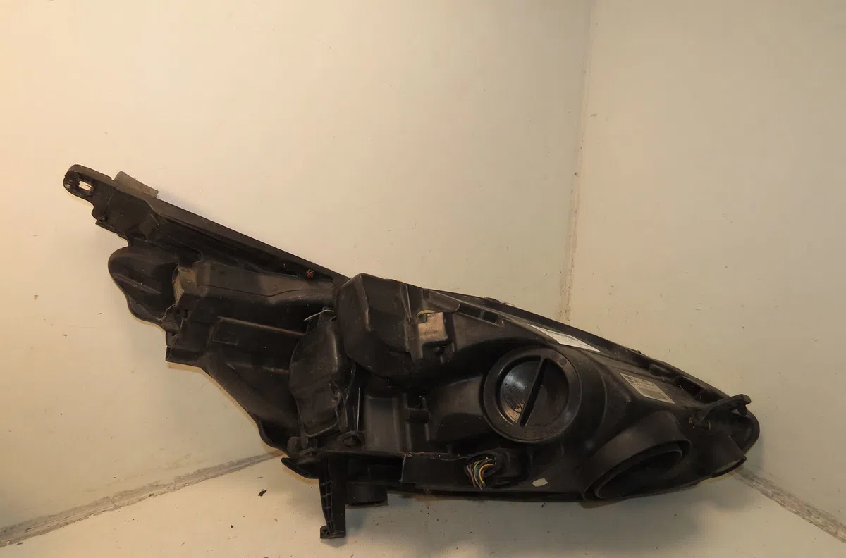 Phare gauche Ford C-MAX II (DXA-CB7, DXA-CEU) 1.6 tdci (2010-2019) occasion
