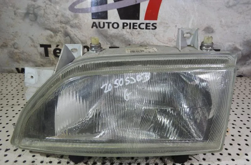 Phare gauche FORD ESCORT 5 PHASE 2 occasion