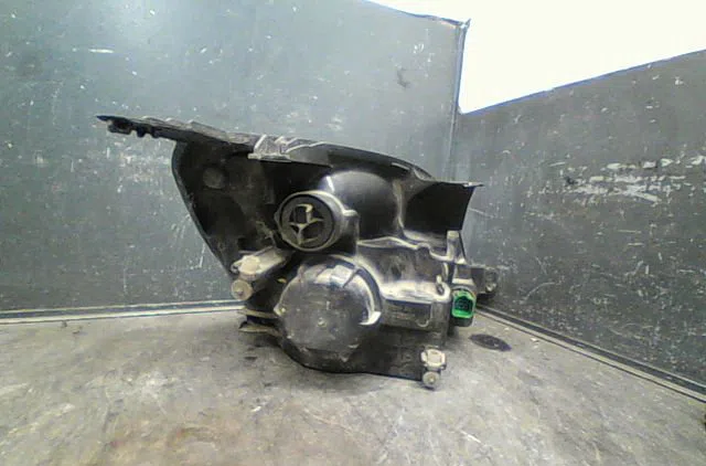 Phare gauche FORD FIESTA 2003 occasion