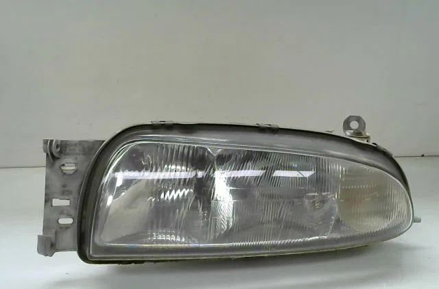 Phare gauche Ford FIESTA Camionnette-Monospace (JV_) D 1.8 (1998-2002) occasion