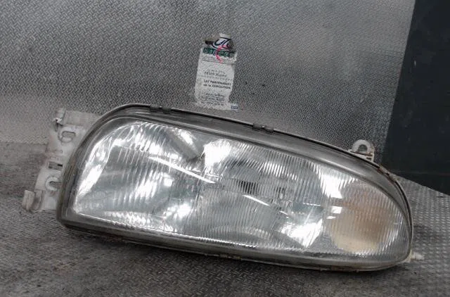 Phare gauche Ford FIESTA IV (JA_, JB_) 1.3 i (1995-2002) occasion