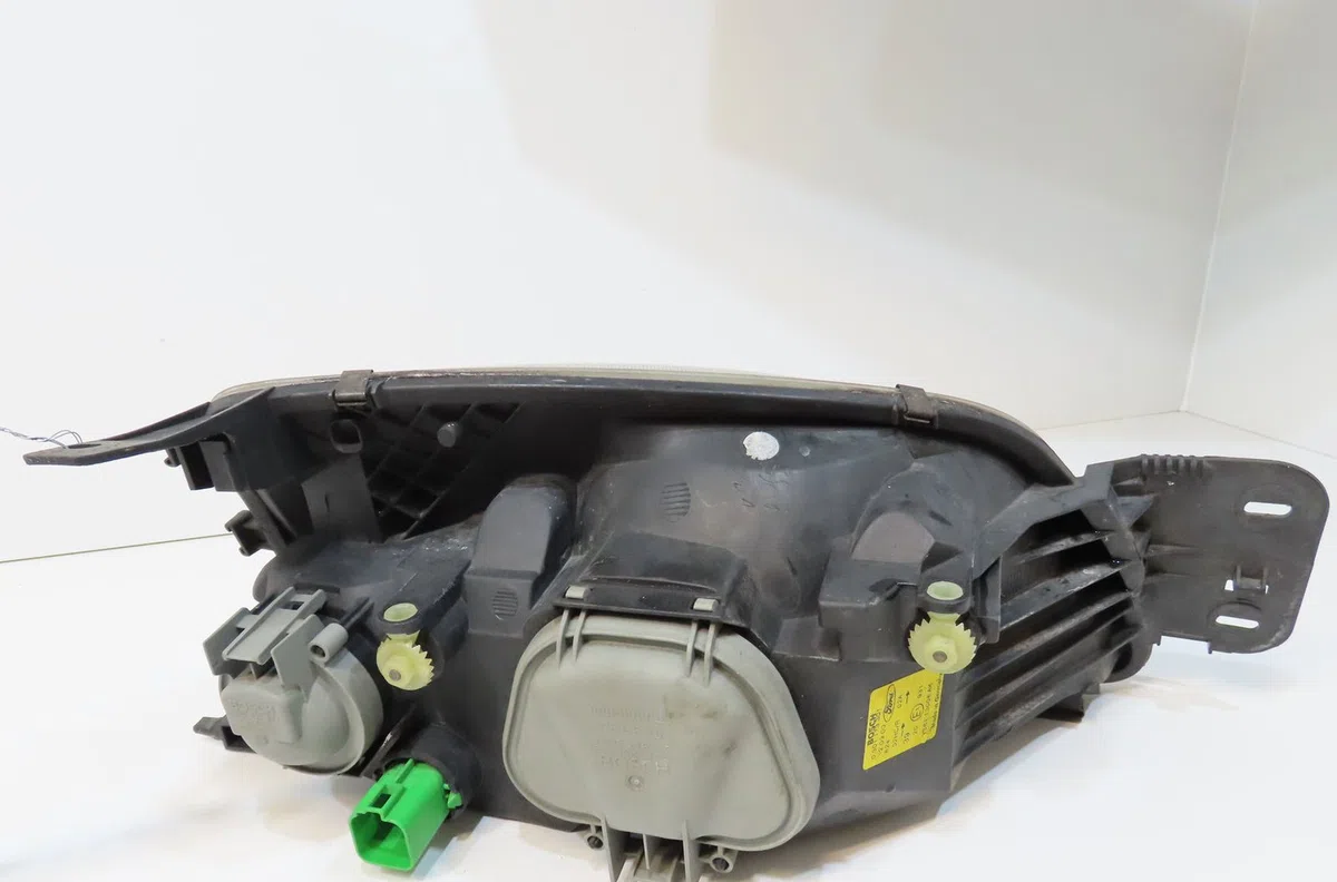Phare gauche Ford FIESTA IV (JA_, JB_) 1.3 i (1995-2002) occasion