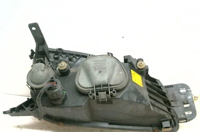 Phare gauche Ford FIESTA IV (JA_, JB_) 1.8 di (2000-2002) occasion