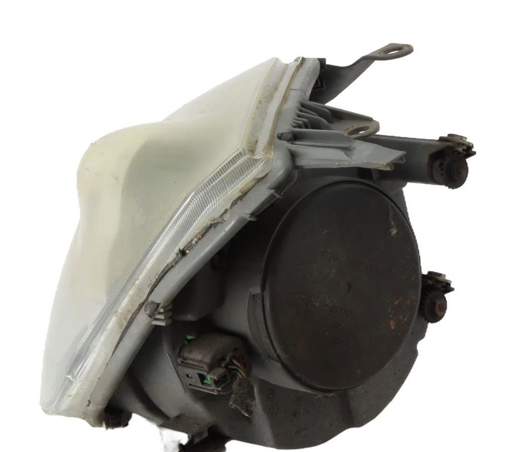 Phare gauche Ford FIESTA V (JH_, JD_) 1.3 (2001-2008) 3 portes occasion