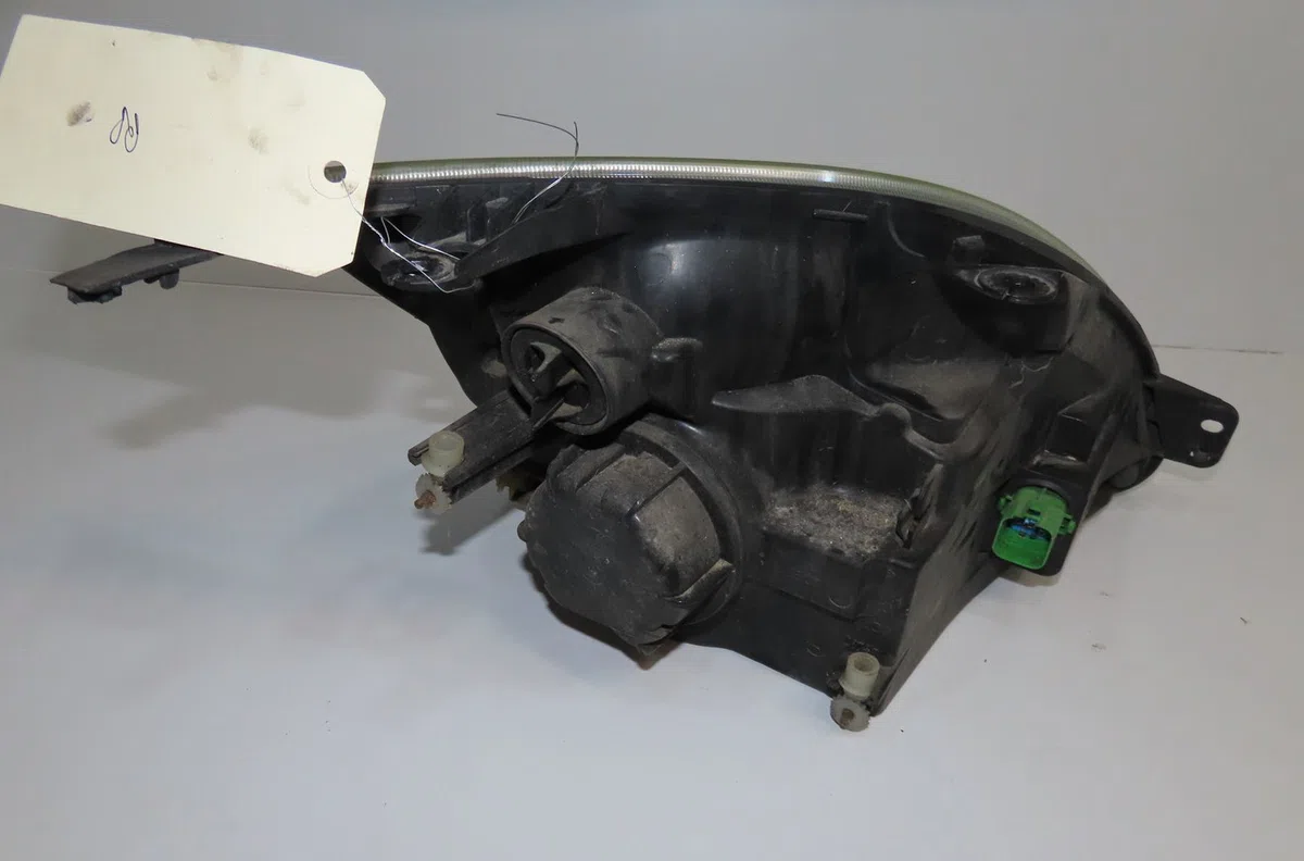 Phare gauche Ford FIESTA V (JH_, JD_) 1.6 16v (2001-2008) occasion