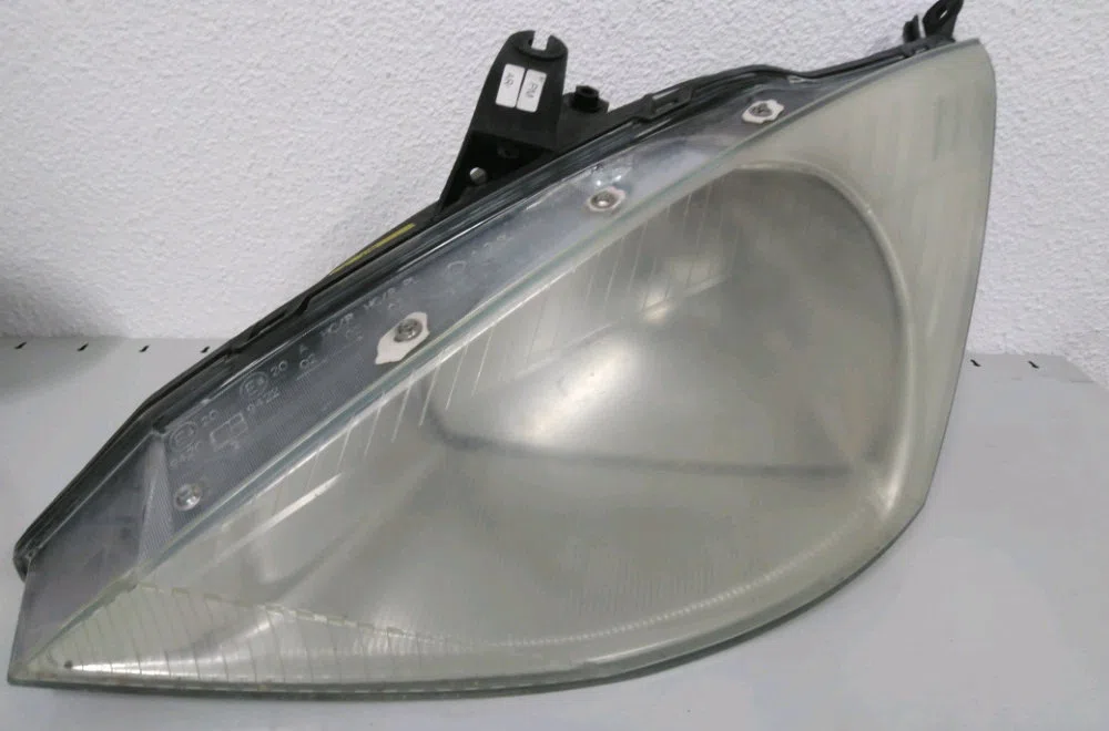 Phare gauche Ford FOCUS I Clipper (DNW) 1.8 16v (1999-2004) occasion