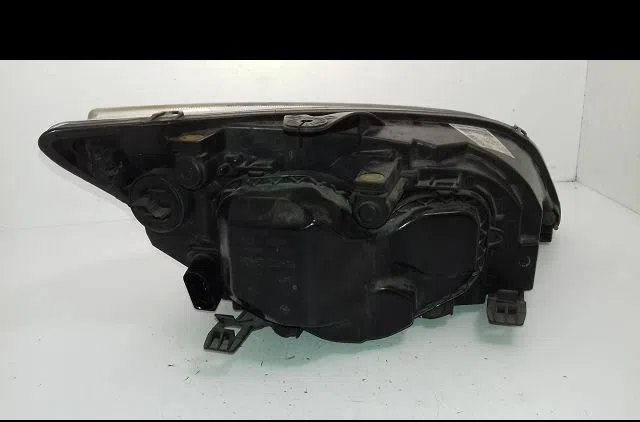 Phare gauche Ford FOCUS II (DA_, HCP, DP) 1.8 tdci (2005-2012) occasion
