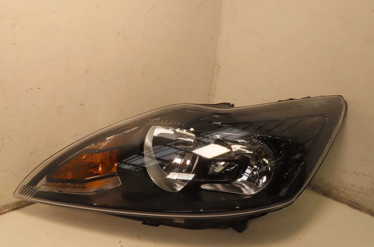 Phare gauche Ford FOCUS II (DA_, HCP, DP) 1.8 tdci (2005-2012) occasion