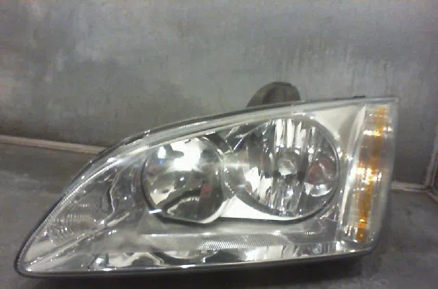 Phare gauche Ford FOCUS II (DA_, HCP, DP) 1.8 tdci (2005-2012) occasion
