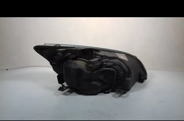 Phare gauche Ford FOCUS II (DA_, HCP, DP) 2.0 (2004-2012) occasion