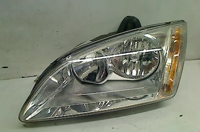 Phare gauche Ford FOCUS II Turnier (DA_, FFS, DS) 1.8 tdci (2004-2012) occasion