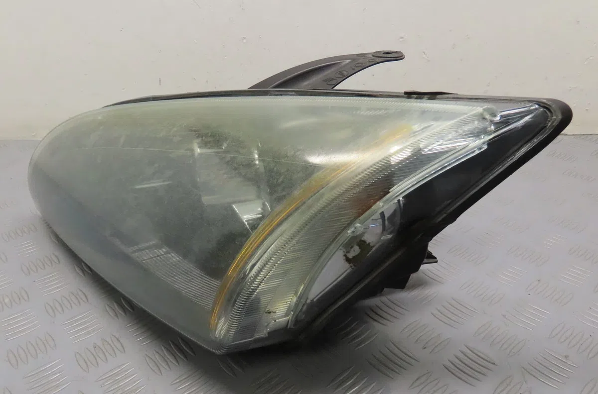 Phare gauche Ford FOCUS II Turnier (DA_, FFS, DS) 2.0 tdci (2004-2008) occasion