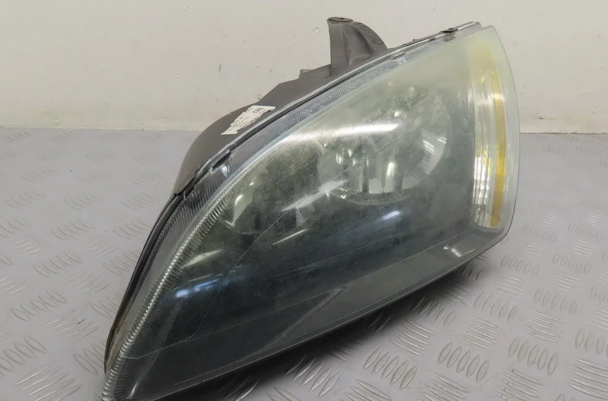 Phare gauche Ford FOCUS II Turnier (DA_, FFS, DS) 2.0 tdci (2004-2008) occasion
