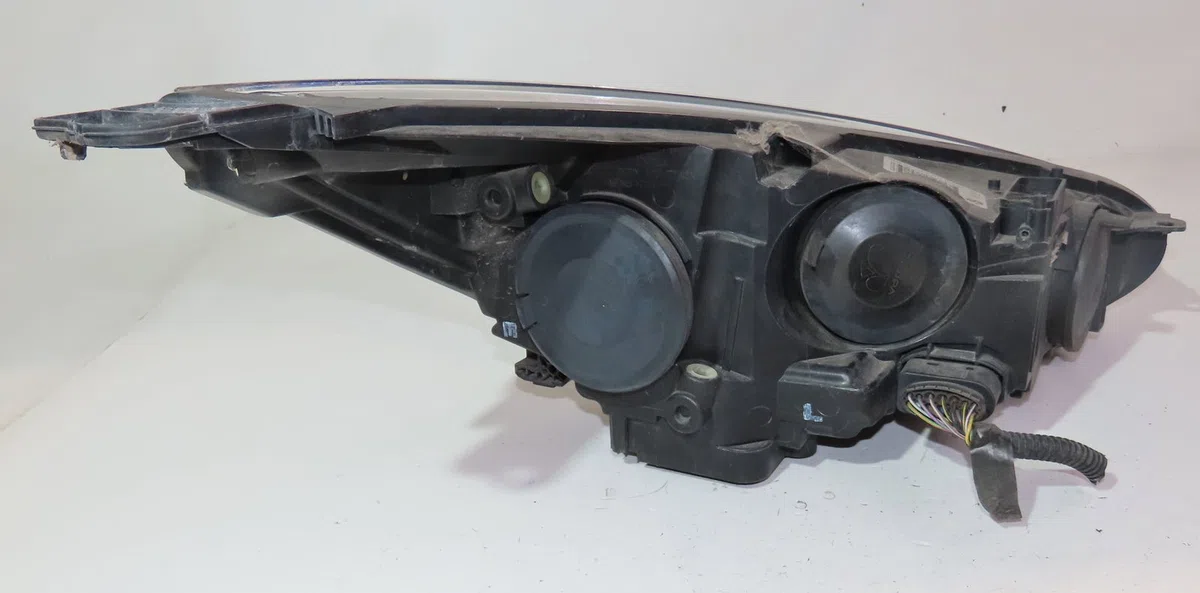 Phare gauche Ford FOCUS III 1.5 tdci (2014-2017) occasion