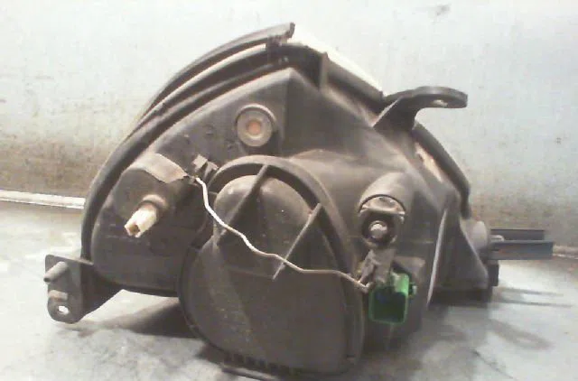 Phare gauche FORD KA 1999 occasion
