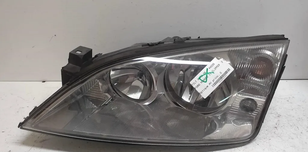 Phare gauche Ford MONDEO III Clipper (BWY) 2.0 16v tddi - tdci (2000-2007) occasion