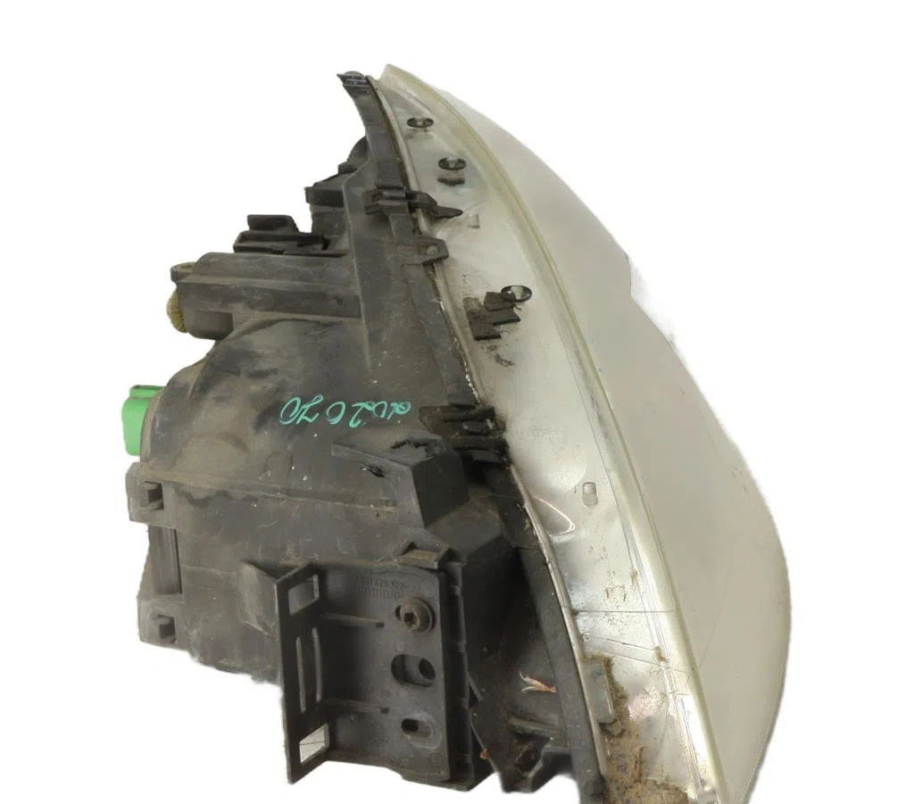 Phare gauche Ford MONDEO III Clipper (BWY) 2.0 tdci (2001-2007) occasion