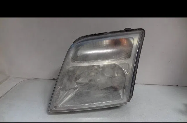 Phare gauche Ford TOURNEO CONNECT 1.8 tdci (2002-2013) occasion
