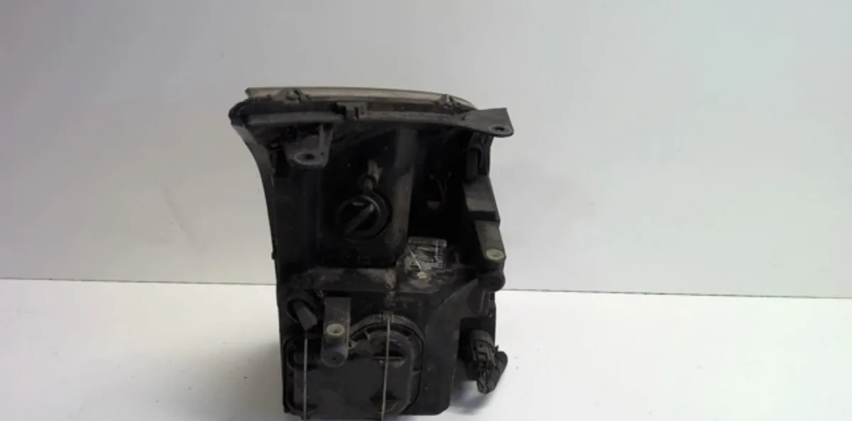 Phare gauche Ford TRANSIT Camionnette (FA_ _) 2.2 tdci (2011-2014) occasion
