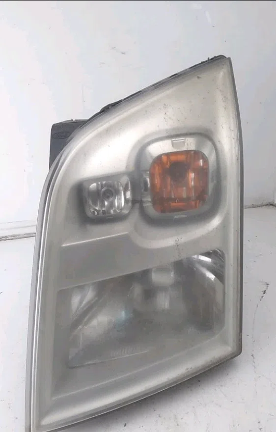 Phare gauche Ford TRANSIT Camionnette (FA_ _) 2.2 tdci (2011-2014) occasion
