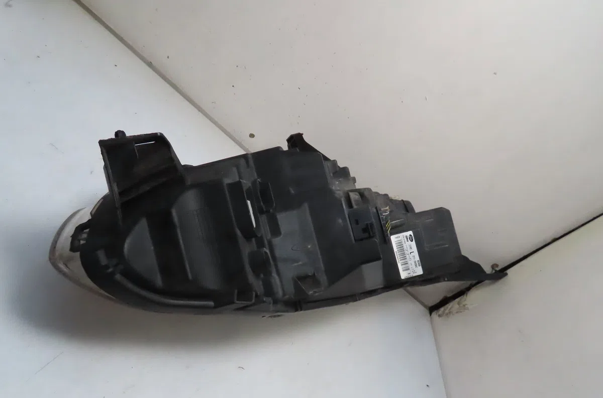 Phare gauche Ford TRANSIT CONNECT V408 Camionnette-Monospace 1.6 tdci (2013) occasion