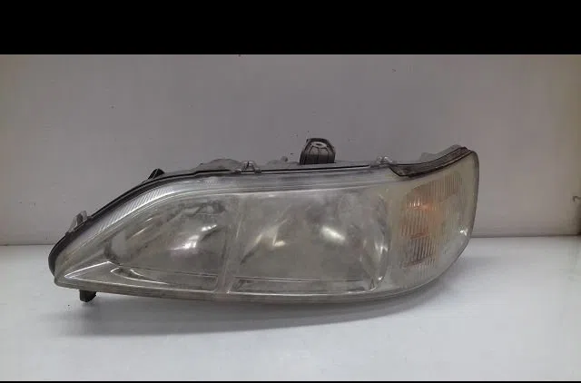 Phare gauche Honda ACCORD VI Hatchback (CH, CL) 1.8 i (ch6) (1999-2002) occasion