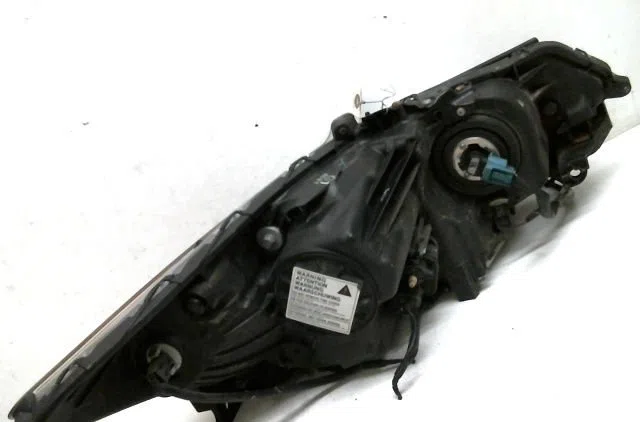 Phare gauche Honda ACCORD VIII Break (CW) 2.2 i-dtec (cw3) (2008-2015) occasion